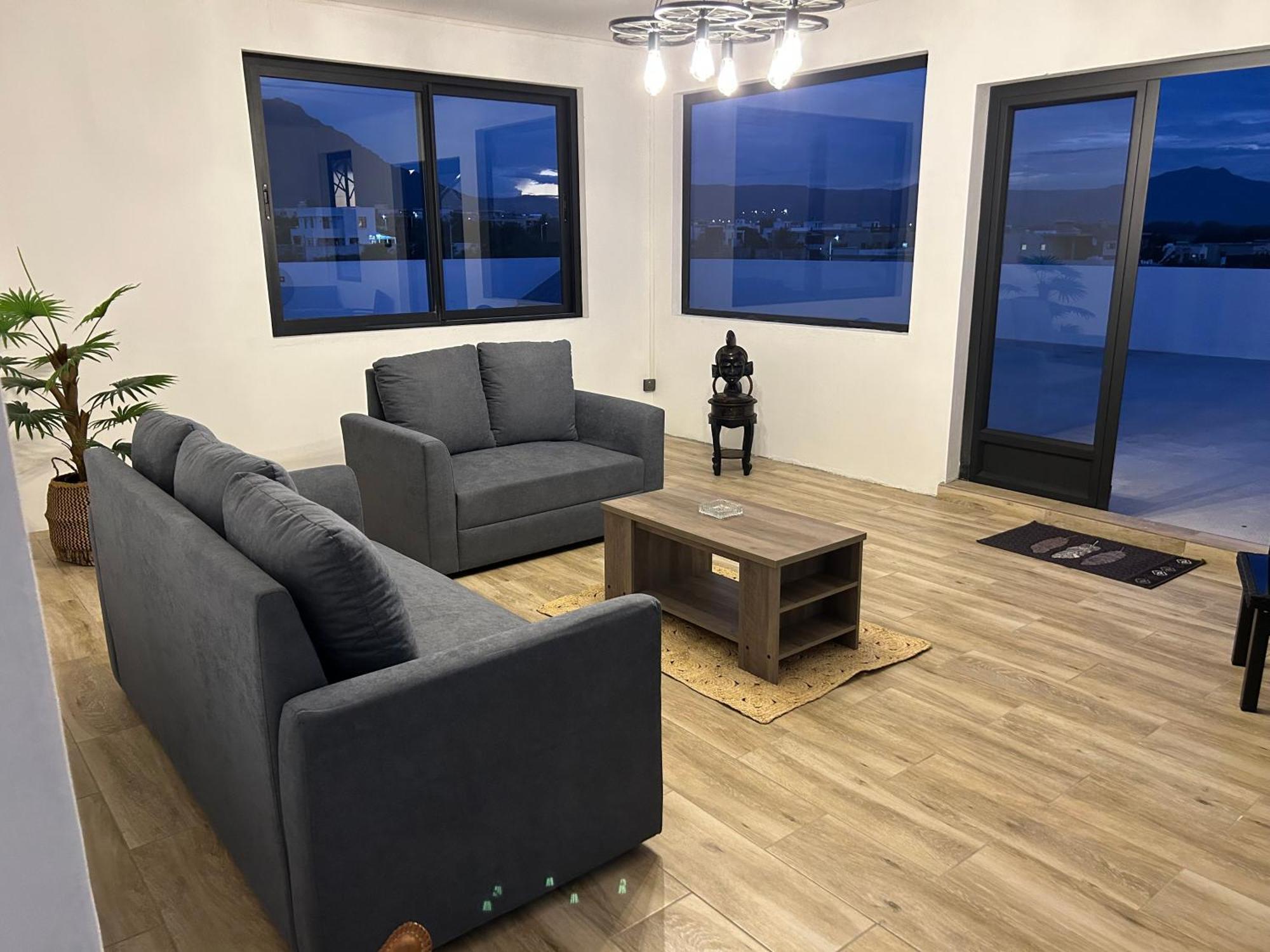Amazing Sunset View Rooftop. Flic-en-Flacq Exterior foto